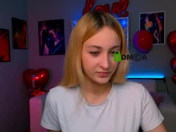 alison_purr