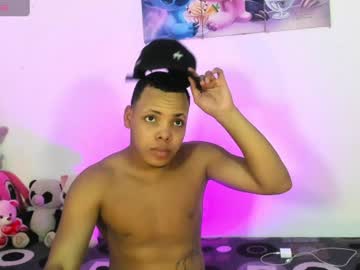 royals_cum21