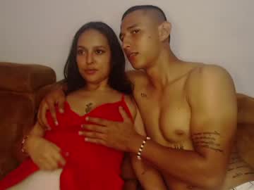 twohornyss