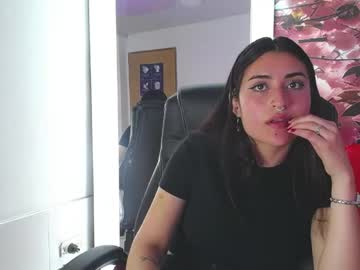 ૮ ˶ᵔ ᵕ ᵔ˶ ა 𝓬𝓮𝓵𝓲𝓷𝓮