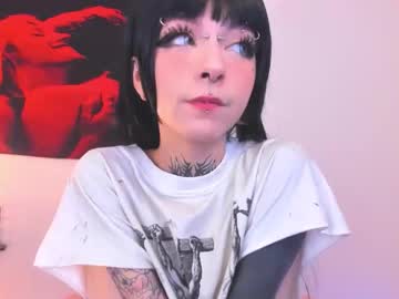 cel (I am independent) Help me reach 200 thumbs up uwu