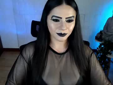 emili_evans_
