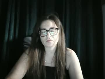 NoraSexyMilf