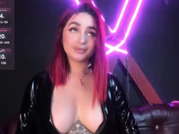 Scarlett Collins ❤️help me reach 100 likes