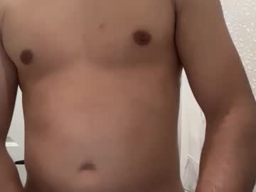 adam324_
