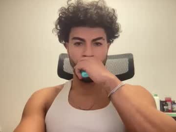 adriano_guapo