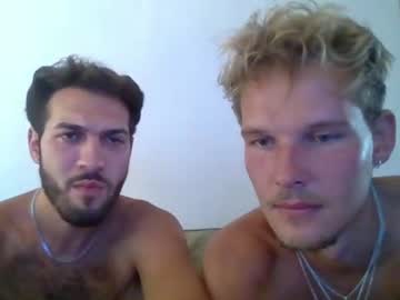 blondiexbrunette
