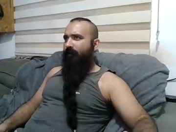 Hairy_Beard_Smoker