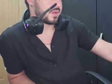horny_lukas22