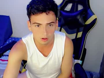 mathiass_twinkk_