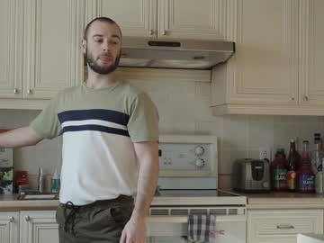 Max ⌁ ⇢ onlyfans/maxaugustofficial