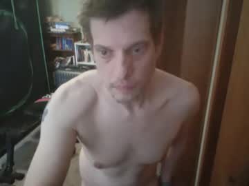 nakedcav