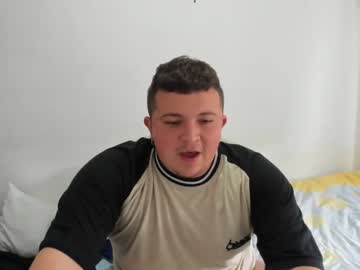 onewhiteboichub