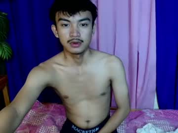 urhorknee_dowaito