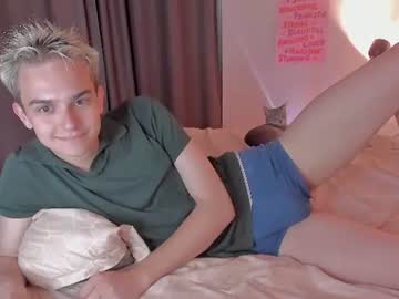 white_snakee