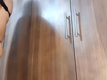 carlyzaurettv01